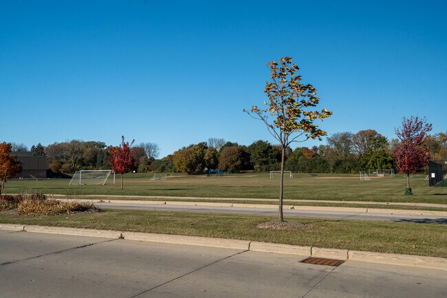 Building Photo - 2411 W Mill Rd