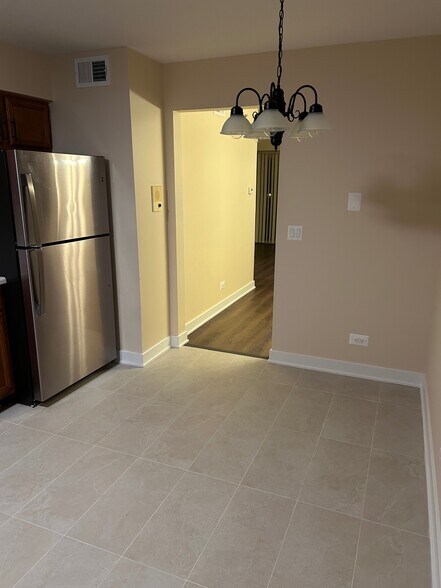 Building Photo - 1526 N River West Ct