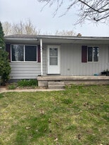Building Photo - 902 Vincent Ct