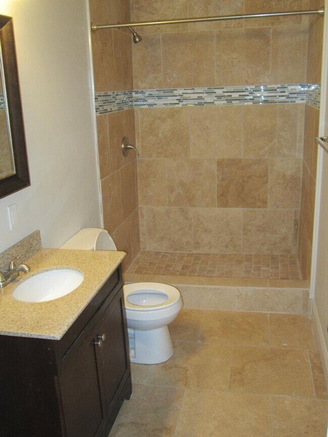 Primary Photo - Luxury Rental - South Side Flats