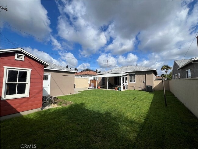 Building Photo - 6142 Harvey Way