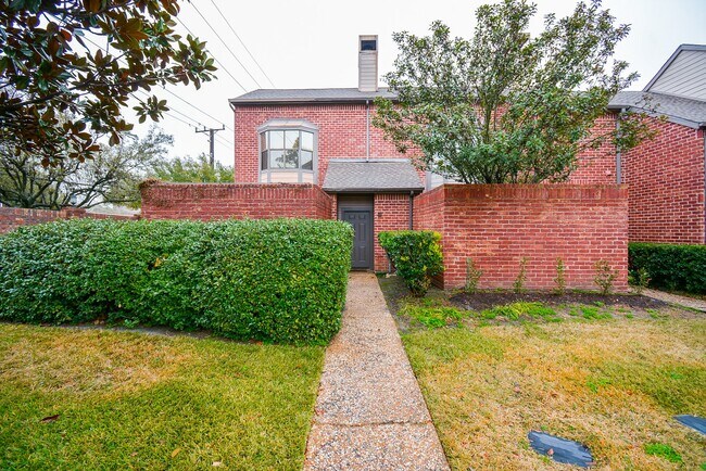 Building Photo - 7447 Cambridge St