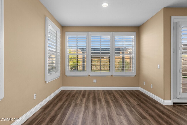 Building Photo - 3638 Young Wolf Dr