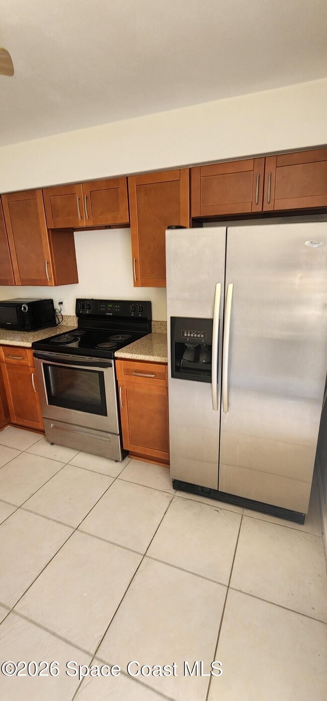 Building Photo - 205 Cleveland Ave