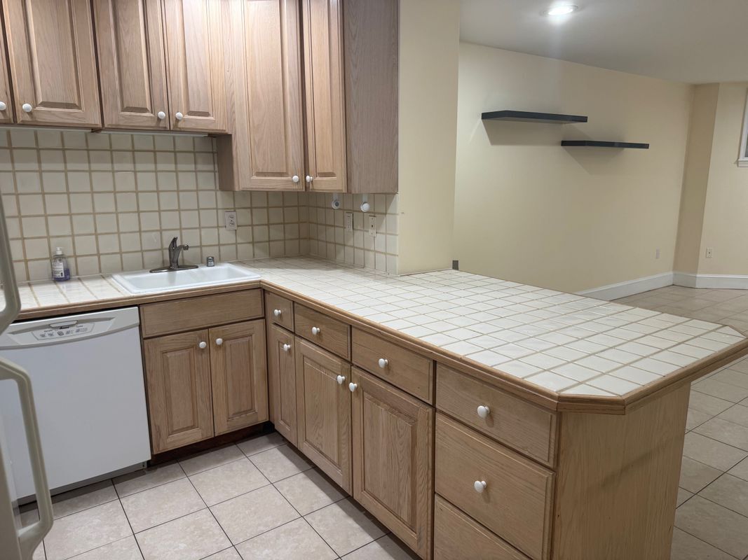 Building Photo - 1928 17th St NW