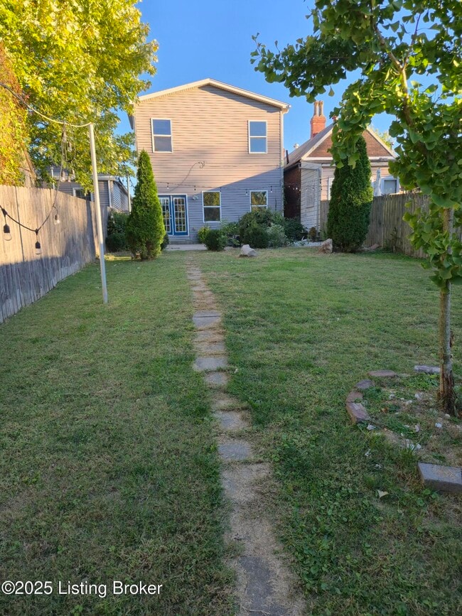 Building Photo - 1449 Mellwood Ave