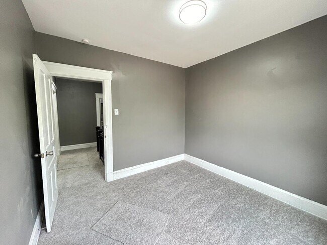 Building Photo - 3501 Bevis Ave