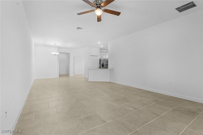 Building Photo - 19617 Hinkley Dr