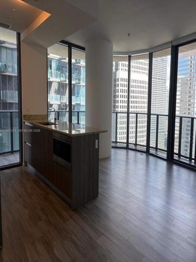 Building Photo - 801 S Miami Ave