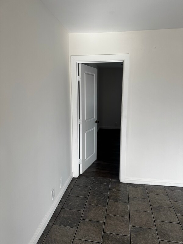 Building Photo - 9506 Ramona St