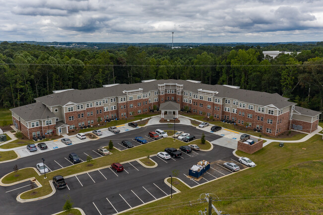 Building Photo - Forest Station