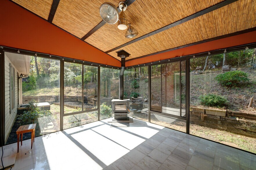 Building Photo - 2138 Crippled Oak Trail