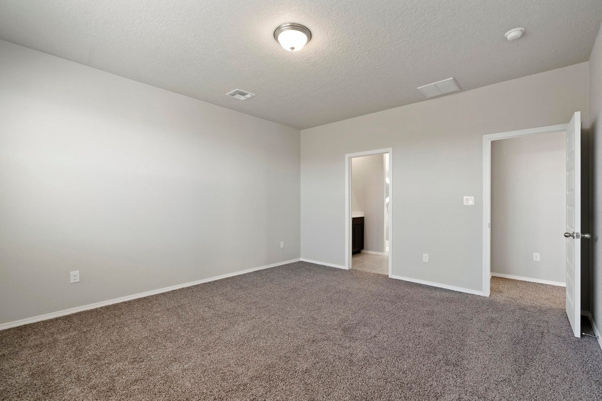 Building Photo - 4328 Vista Manzano