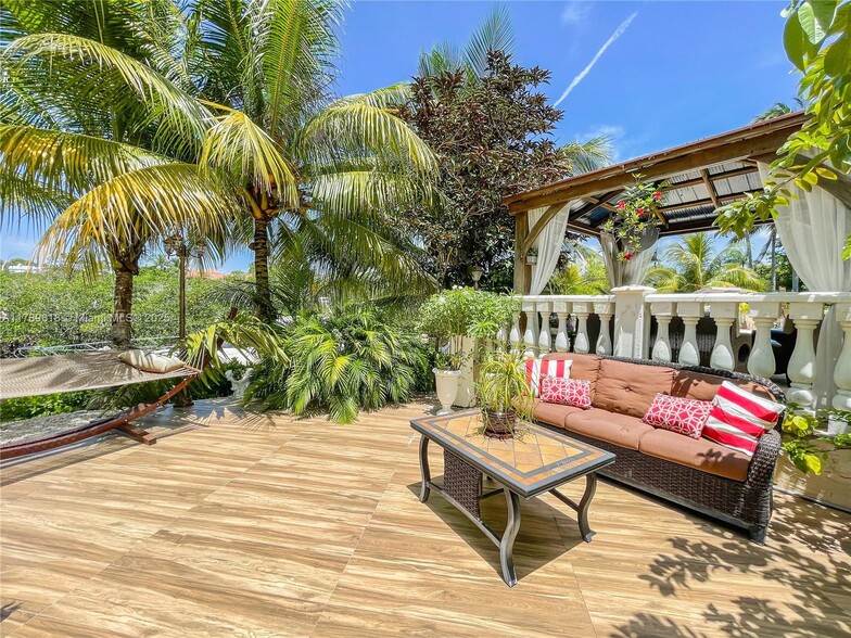 Building Photo - 194 Caoba Ct