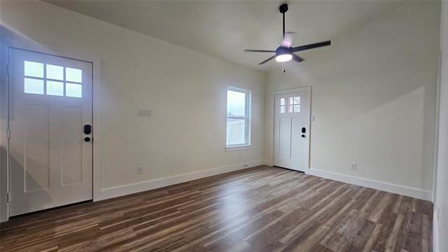 Building Photo - 3817 Yellowstone Pl