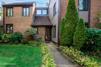 Building Photo - 904 Schooner Dr