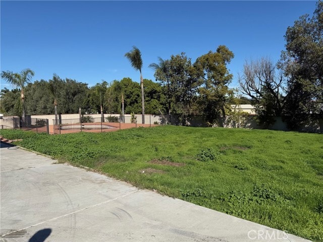 Building Photo - 723 Ford St