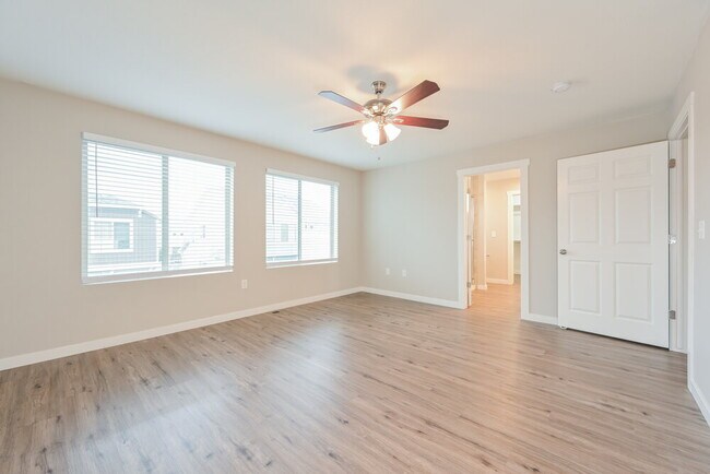 Building Photo - 17931 E 106th Pl