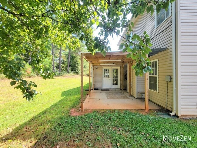 Building Photo - 5 Friendsplot Cv