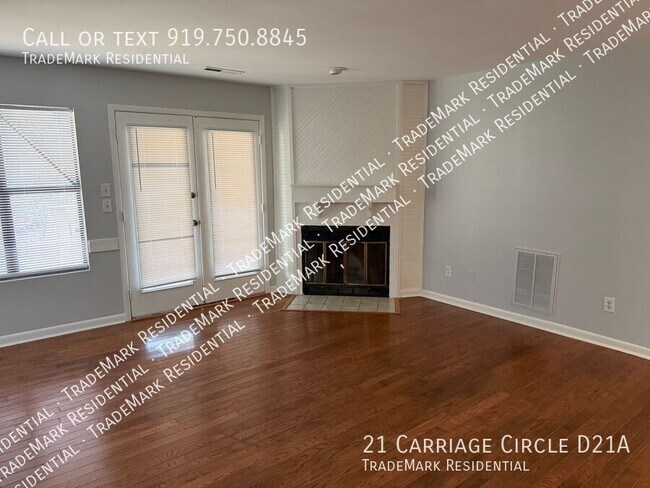 Building Photo - 21 Carriage Cir