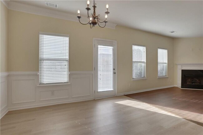 Building Photo - 2526 Morgan Chase Dr