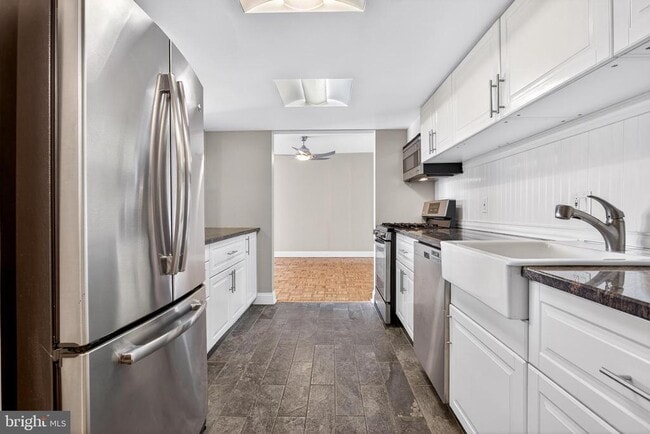 Building Photo - 2401 Pennsylvania Ave