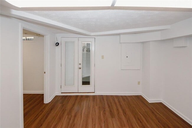 Building Photo - 895 Durant Pl NE