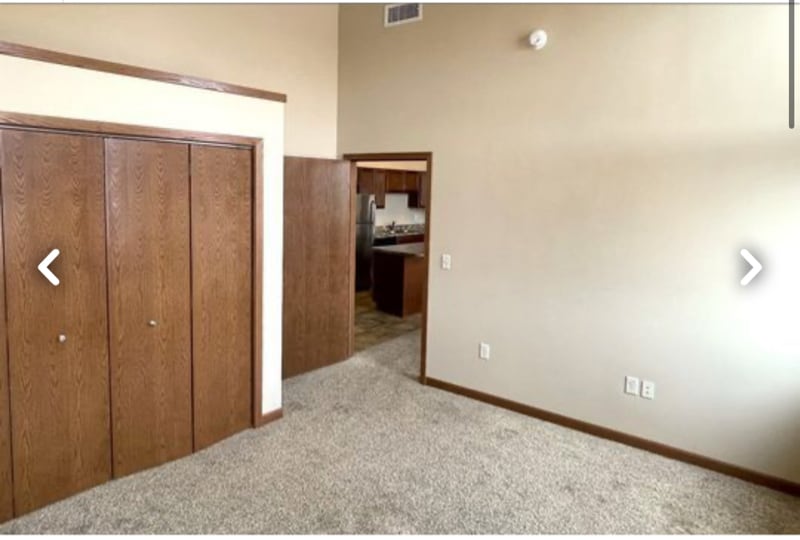 Building Photo - 214 S Kline St