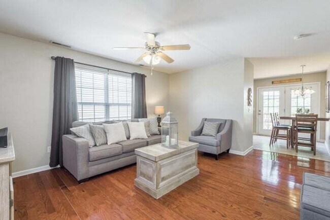 Building Photo - 10610 Missoula Way