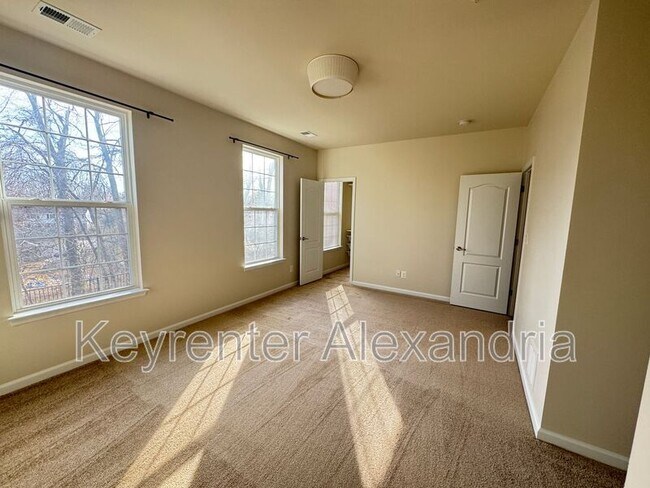 Building Photo - 4834 Dane Ridge Cir