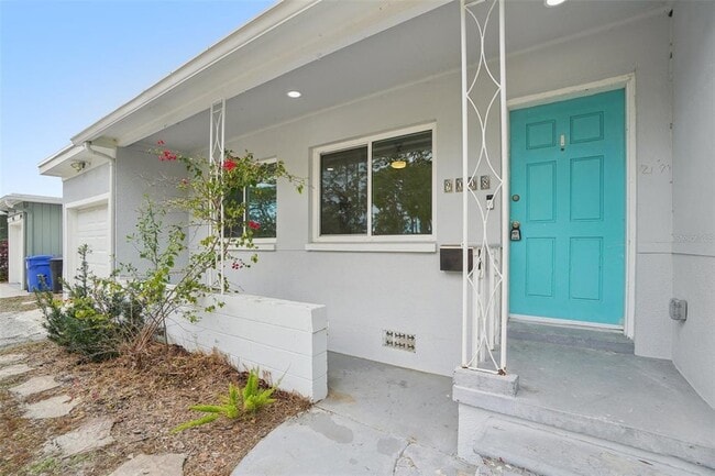 Building Photo - 9008 Bay St NE