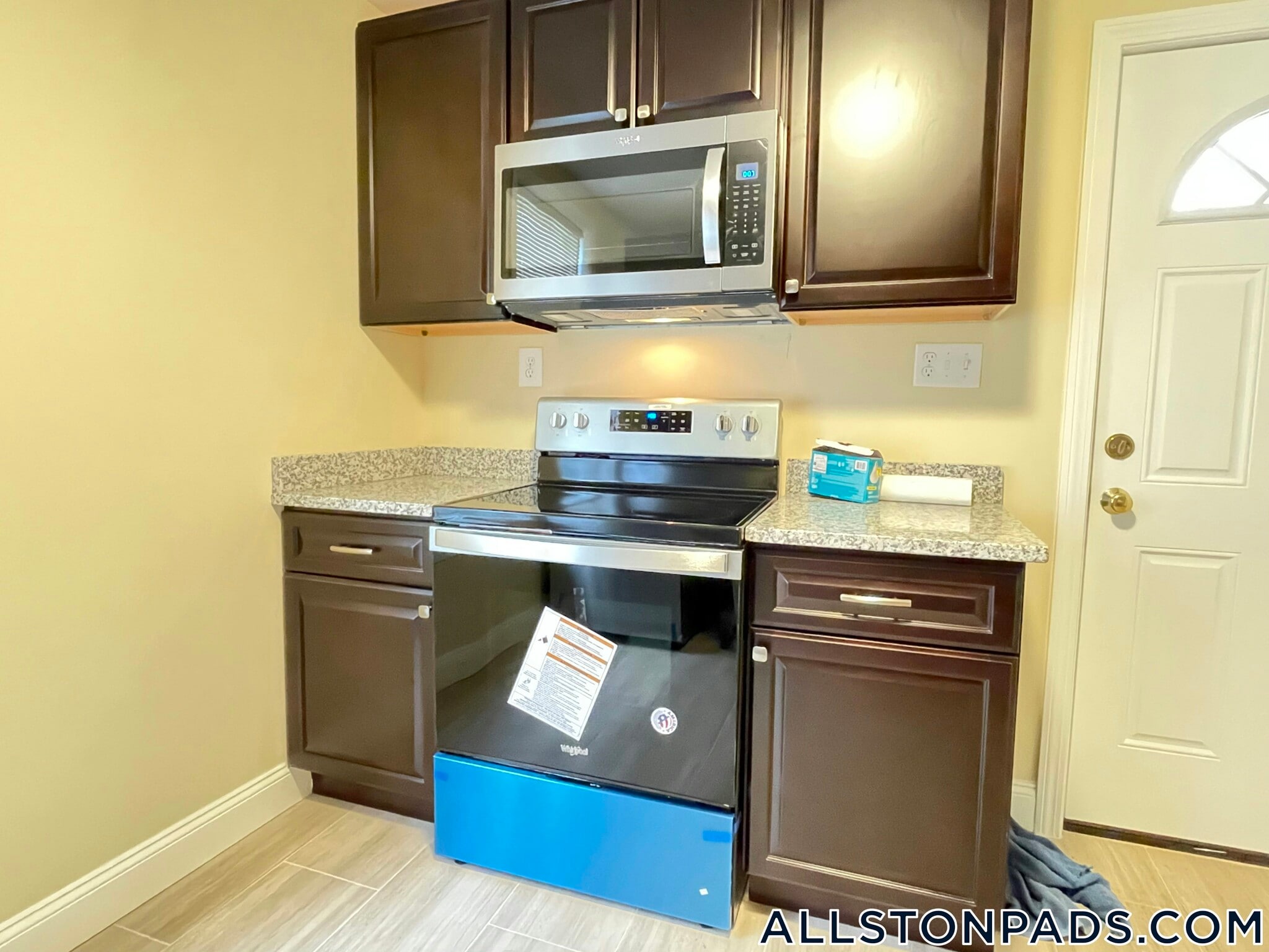 Building Photo - 34 Pratt St