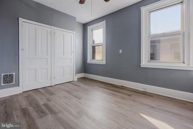 Building Photo - 2661 N Douglas St