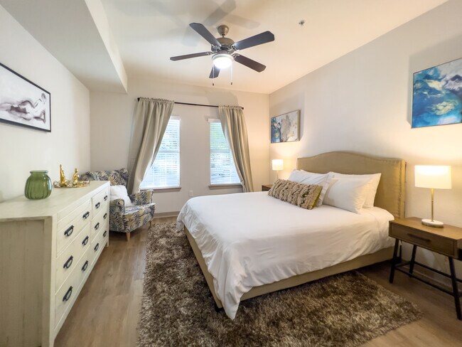Bedroom - 240 North Ave NE