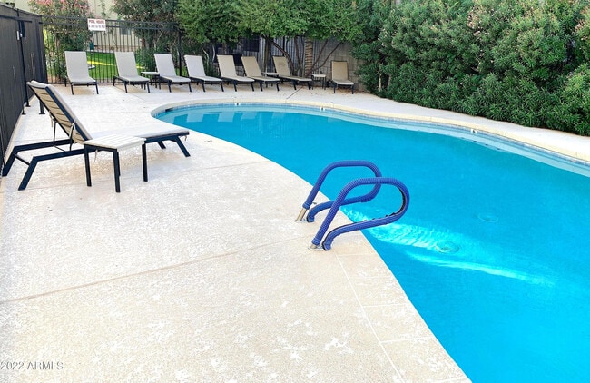 Building Photo - 4533 N 22nd St