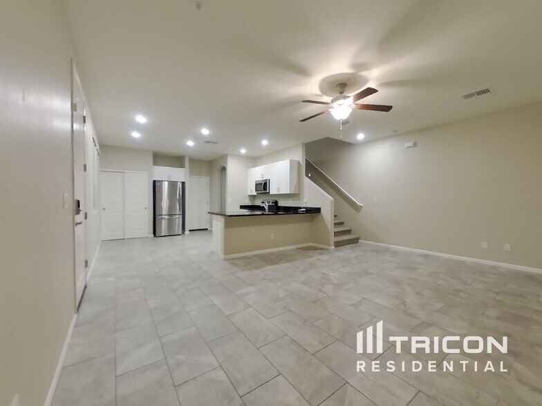 Building Photo - 12575 W Mazatzal Dr