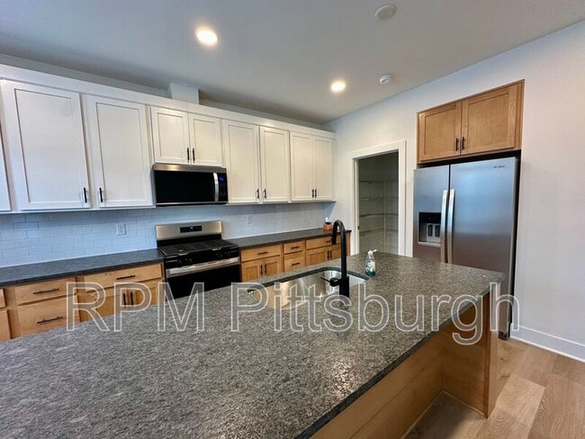 Building Photo - 4004 Windsfield Wy