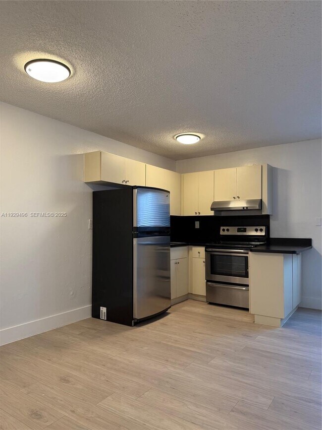 Building Photo - 131 NW 77th St