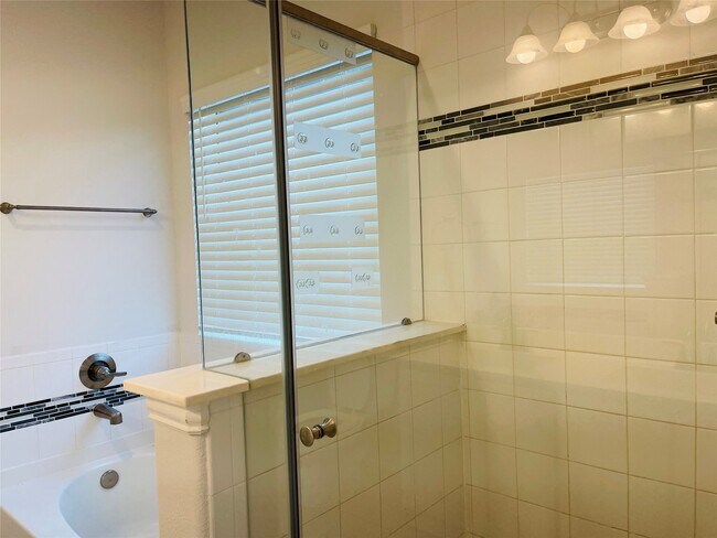 Building Photo - 14206 Alpine Fir Dr