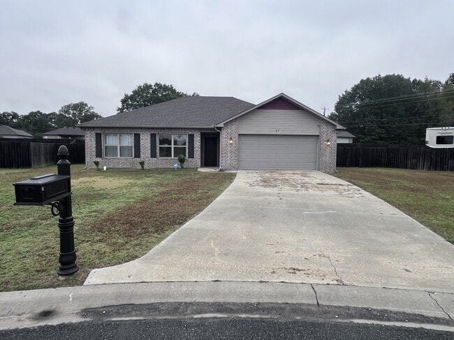 Building Photo - 27 Kasidyann Ct