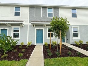 Building Photo - 3102 Skyline Lp