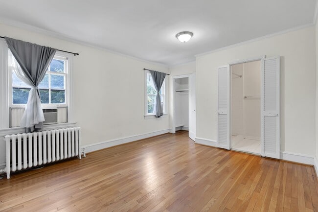 Building Photo - 1710 37th St NW