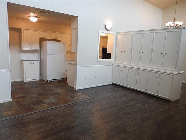 Building Photo - 10525 Boedeker St