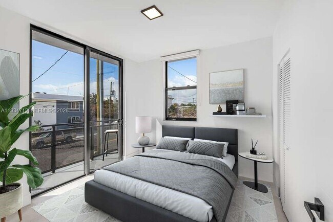 Building Photo - 1547 NW 2nd St