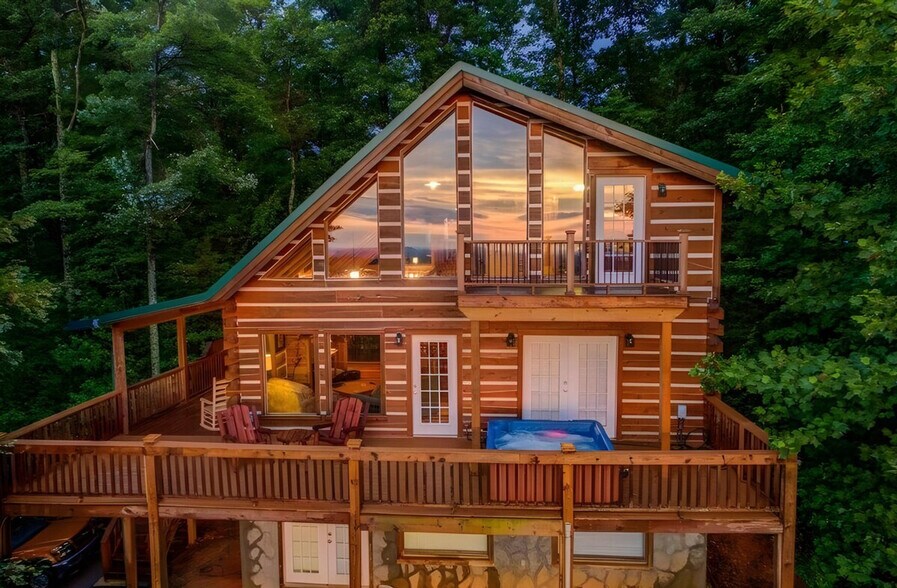 Building Photo - 1815 Silver Poplar Ln