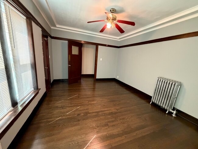 Building Photo - 7304 S Emerald Ave