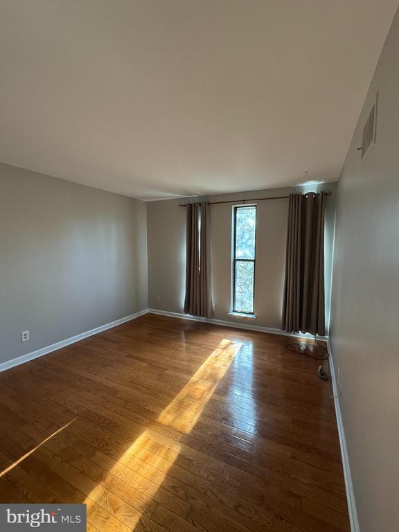 Building Photo - 25 Church Rd