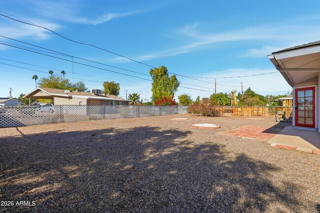 Building Photo - 12216 N 107th Ave