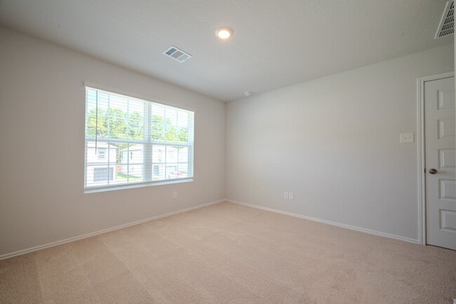 Building Photo - 22720 American Kestrel Ct
