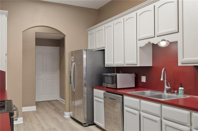 Building Photo - 1614 Gabriel's Landing